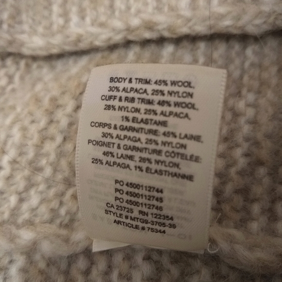 Aritzia Alpaca Wool Cardigan - Picture 4 of 14